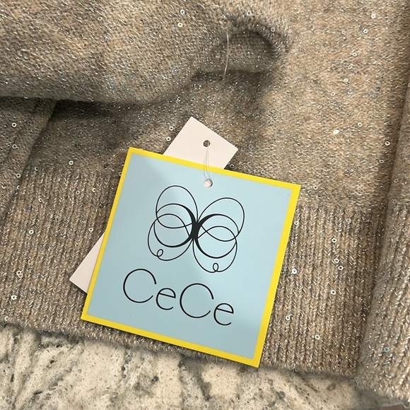 Turtleneck Sweater Size Small NWT - Picture 2 of 7